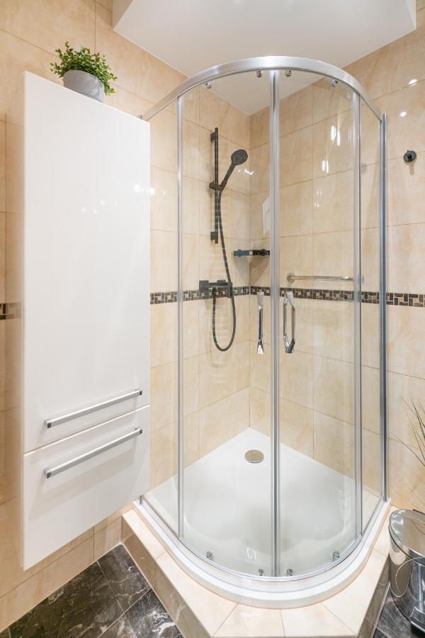 Apartament 55M2 - Darmowy Garaz - Klimatyzacja - Centrum - 24Na7 Breslavia Exterior foto